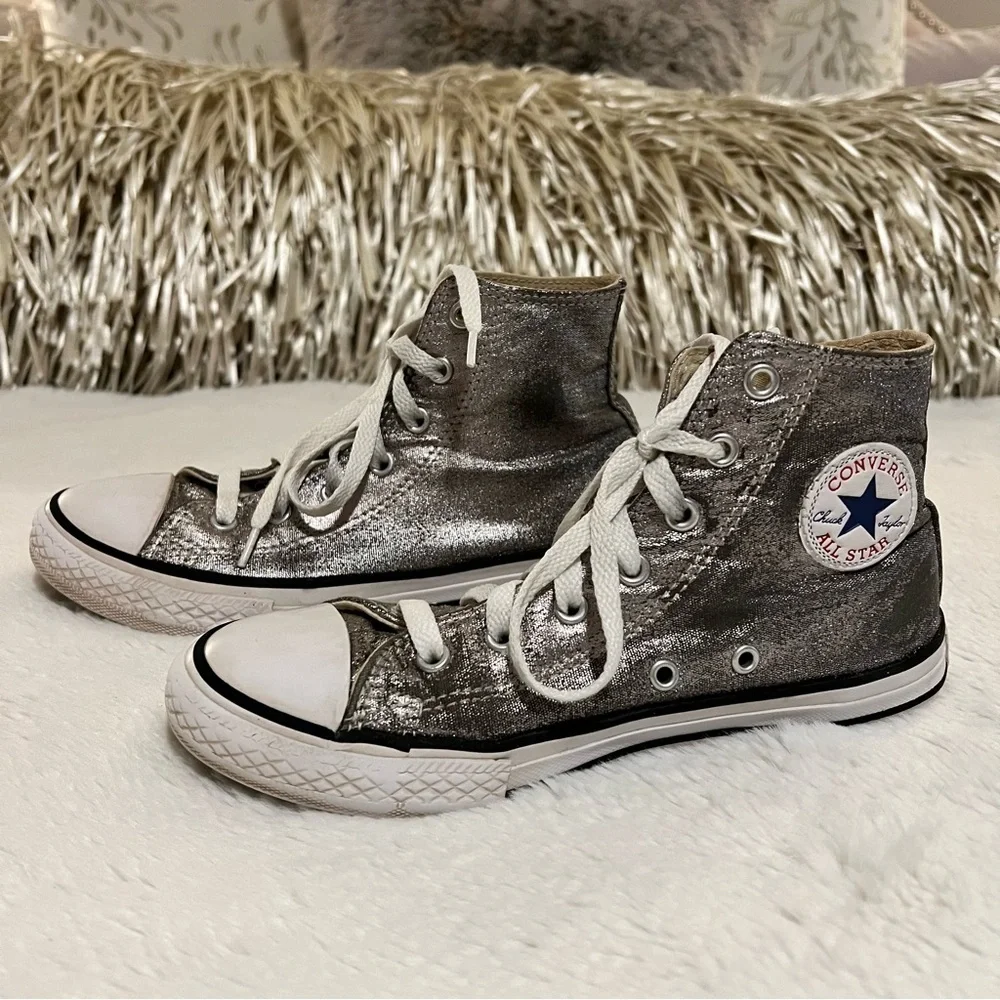 CONVERSE 3 (5.5) Silver Classic Lace Up High Tops Distressed